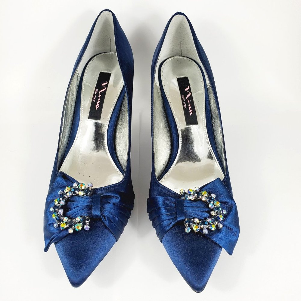Nina Shoes NWOT Satin Rhinestone Closed Toe Navy Pointy Pump Heel Women’s Size 8
